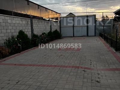 Жеке үй · 5 бөлме · 64 м² · 10 жүзд., Ақжар ш/а., бағасы: 130 млн ₸ в Алматы, Наурызбайский р-н