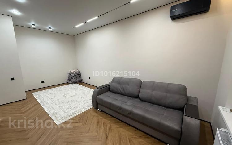1-комнатная квартира · 40 м² · 1 этаж, Туран 57а за 250 000 ₸ в Астане, Нура р-н — фото 2