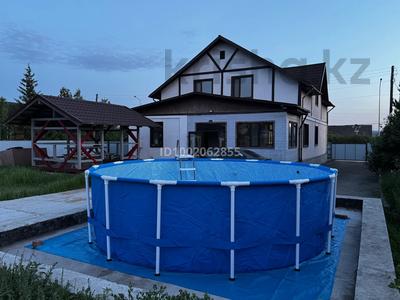 Аренда домов или дач посуточно в Акмолинской обл.: Дом · 6 комнат · 240 м², Жибек-Жолы 33 — Возле магазина «Арман» за 110 000 〒 Дом · 6 комнат · 240 м², Жибек-Жолы 33 — Возле магазина «Арман» за 110 000 〒 в Бурабае