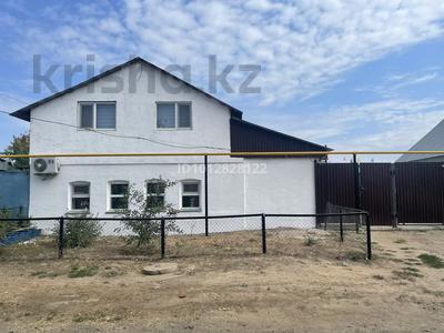 Отдельный дом · 5 комнат · 120 м² · 6 сот., Жексенбаева — Даулеткерей Жексенбаева за 26 млн ₸ в Уральске