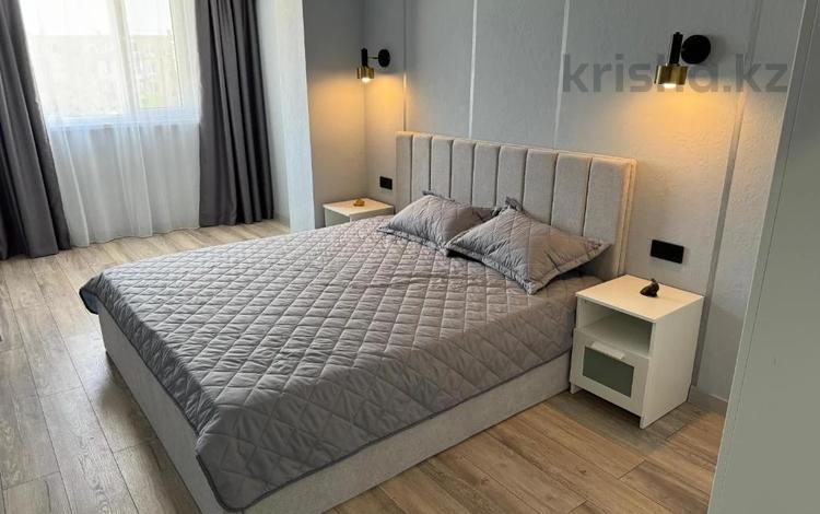 2-бөлмелі пәтер · 64 м² · 7/9 қабат, мкр Нурсая-3, Мкрн Нурсая, бағасы: 13 000 〒 в Атырау — фото 2