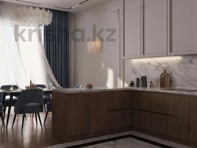 7-комнатная квартира · 400 м² · 1/3 этаж, улица 4-ая 2 — Аль Фараби за 420 млн ₸ в Алматы, Медеуский р-н