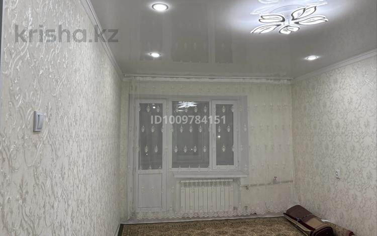 1-комнатная квартира · 40 м² · 5/5 этаж, мкр 8 41 за 11 млн ₸ в Актобе — фото 2