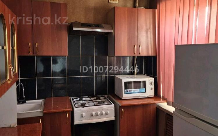 2-комнатная квартира · 48 м² · 2/4 этаж, Желтоксан 32 — Центральная площадь, Казпочта за 80 000 ₸ в  — фото 7