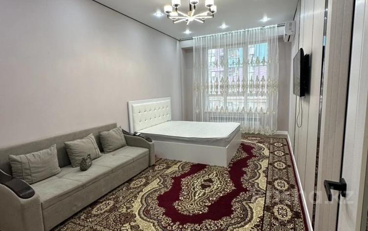 1-комнатная квартира · 60 м² · 2/9 этаж, Байдибек би за 250 000 ₸ в Шымкенте, Каратауский р-н — фото 2