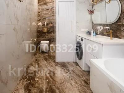 2-комнатная квартира · 71.5 м² · 4/8 этаж, Акмешит 19 за 450 000 ₸ в Астане, Есильский р-н