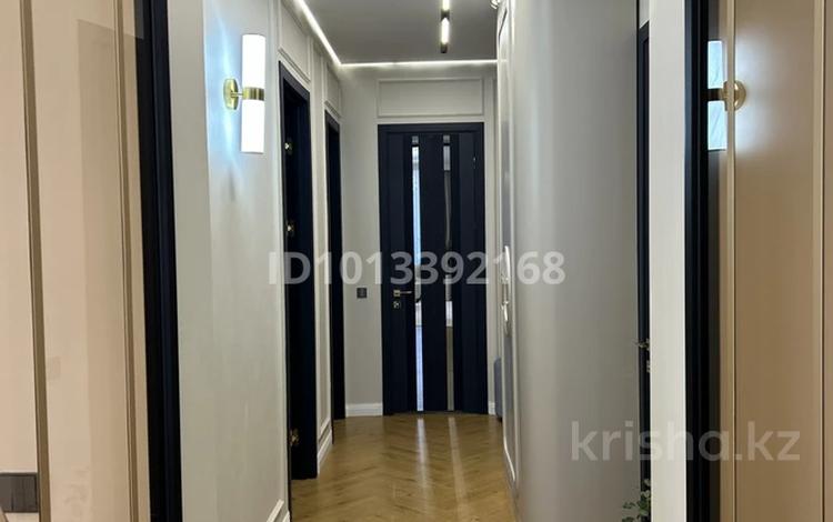 3-бөлмелі пәтер · 92 м² · 4/8 қабат, улица А.Бокейхан 29, бағасы: 107 млн ₸ в Астане, Есильский р-н — фото 2