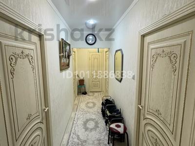 4-бөлмелі пәтер · 91 м² · 5/5 қабат, 14-й мкр. 42, бағасы: 21 млн ₸ в Актау, 18-й мкр 