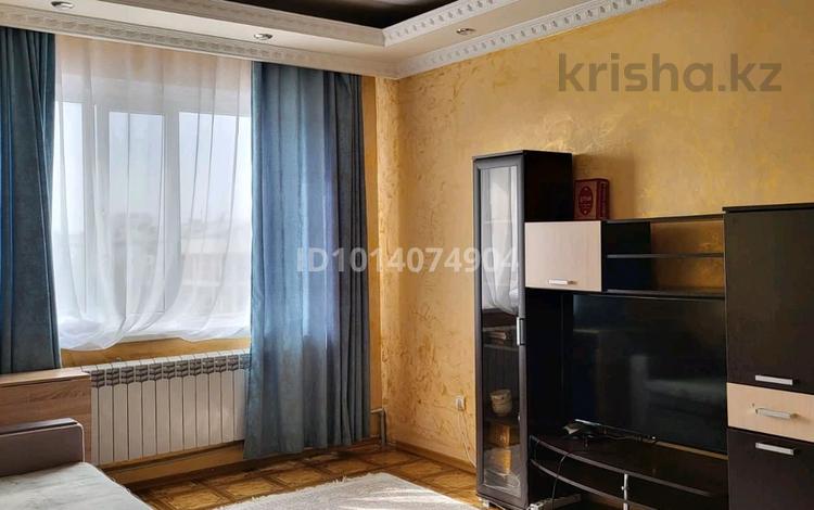 1-комнатная квартира · 43 м² · 5/5 этаж, 4 мкр 3 дом — Абай Жамбыл за 14.5 млн ₸ в Конаеве — фото 2