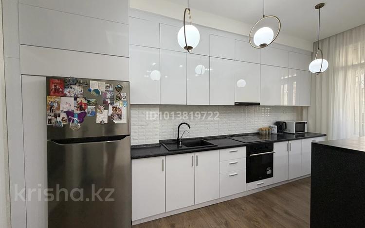 3-комнатная квартира · 75.5 м² · 2/8 этаж, Мангилик ел 40а за 70 млн ₸ в Астане, Есильский р-н — фото 2