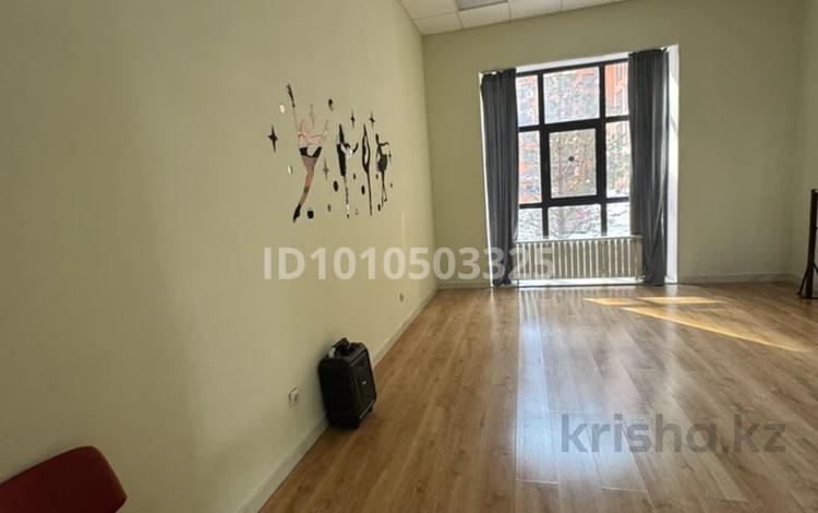Студии · 30 м² за 40 000 ₸ в Астане, Нура р-н — фото 2