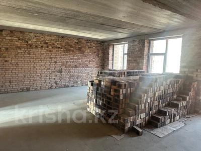 3-комнатная квартира · 105 м² · 5/9 этаж, Академика Сатпаева 306 за 53.5 млн ₸ в Павлодаре