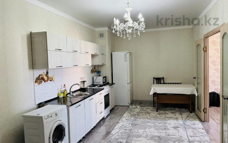 2-комнатная квартира · 57 м² · 8/10 этаж, Мкр Аксай, Б. Момышулы 25 за 260 000 ₸ в Алматы, Ауэзовский р-н — фото 8