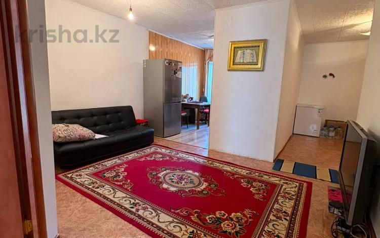 3-комнатная квартира · 70 м² · 2/5 этаж, Сазда-1, Газиза Жубанова за 18.8 млн ₸ в Актобе — фото 2