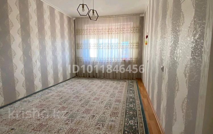 3-бөлмелі пәтер · 72 м² · 4/5 қабат, 28-й мкр 13, бағасы: 20.5 млн ₸ в Актау — фото 2
