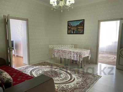 3-бөлмелі пәтер · 70 м² · 2/22 қабат, Нажимеденова 10/4, бағасы: 300 000 ₸ в Астане, Сарайшык р-н