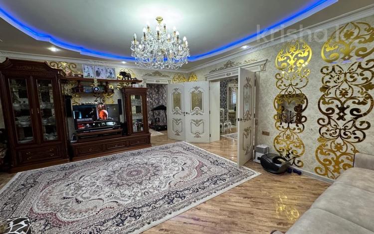 Отдельный дом · 4 комнаты · 210 м² · 6 сот., Алия Молдагулова 49 за 41 млн ₸ в Атырау — фото 2