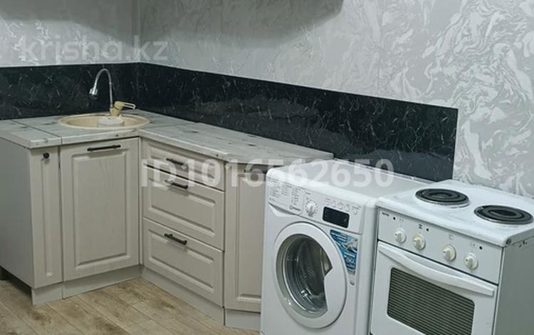 1-комнатная квартира · 13 м² · 3/5 этаж, Толстого 100 — Толстого камзина за 100 000 ₸ в Павлодаре — фото 2