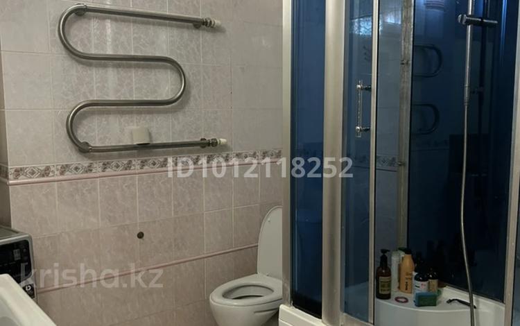 3-комнатная квартира · 73 м² · 2/5 этаж, 12-й мкр 71 за 25.5 млн ₸ в Актау — фото 2