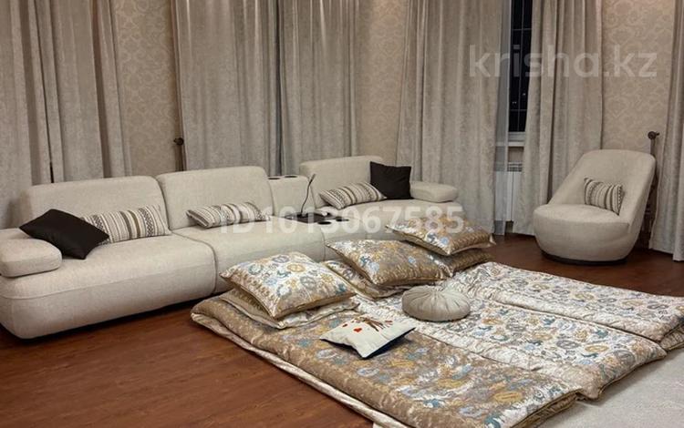 4-бөлмелі пәтер · 125 м² · 4/18 қабат, Навои 208/8 — Торайгырова, бағасы: 120 млн ₸ в Алматы, Бостандыкский р-н — фото 13