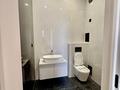 4-комнатная квартира · 135 м² · 4 этаж, мкр Михайловка , Аманжолова 100 за 105 млн ₸ в Караганде, Казыбек би р-н — фото 8