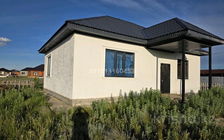 Отдельный дом · 3 комнаты · 80 м², жилой массив Жанаконыс-2, Сулутор за 19 млн ₸ в Актобе — фото 2