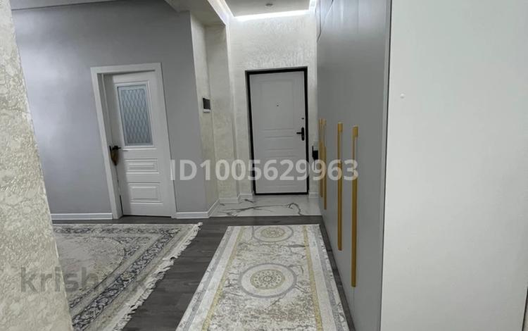 3-бөлмелі пәтер · 93 м² · 3/5 қабат, Самал ш/а., Мкрн Самал 60A — ЖК Samal Village, бағасы: 37 млн ₸ в Атырау, мкр Самал — фото 2