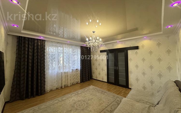 3-бөлмелі пәтер · 72 м² · 5/10 қабат, мкр Юго-Восток, Сатыбалдина 11/2, бағасы: 35 млн ₸ в Караганде, Казыбек би р-н — фото 2