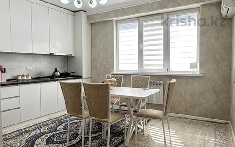 1-комнатная квартира · 54 м² · 8/9 этаж, 17-й мкр 82 за 17.5 млн ₸ в Актау — фото 2