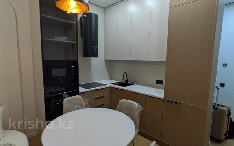 2-комнатная квартира · 43 м² · 2/9 этаж, Сызганова 1/2 — Главная Мечеть , 2 школы Binom за 300 000 ₸ в Астане, Есильский р-н — фото 3