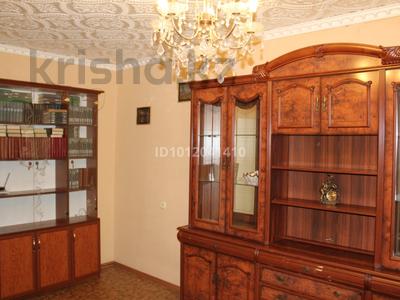 2-комнатная квартира · 45 м² · 2/5 этаж, мкр Новый Город, Ержанова за 14.3 млн ₸ в Караганде, Казыбек би р-н