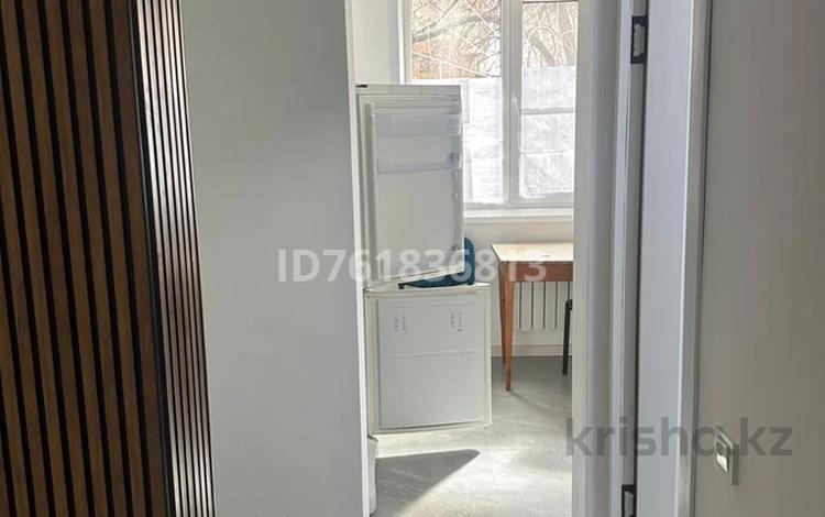 1-комнатная квартира · 40 м² · 1/5 этаж, мкр Жетысу-1 — Аба момышулы за 250 000 ₸ в Алматы, Ауэзовский р-н — фото 2