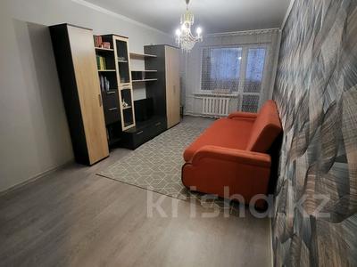 1-комнатная квартира, 33 м², 3/9 этаж, Ермекова 54 за 14.5 млн 〒 в Караганде, Казыбек би р-н