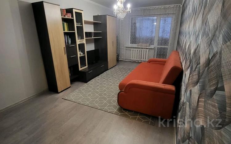 1-комнатная квартира, 33 м², 3/9 этаж, Ермекова 54 за 14.5 млн 〒 в Караганде, Казыбек би р-н — фото 3