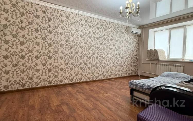 2-бөлмелі пәтер · 72.5 м² · 3/5 қабат, Алтын орда ш/а., бағасы: 26.5 млн ₸ в Актобе, мкр. Алтын орда — фото 2