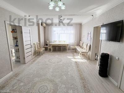 3-бөлмелі пәтер · 106 м² · 3/12 қабат, Назарбаева, бағасы: 45 млн ₸ в Талдыкоргане