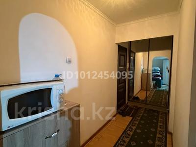 1-комнатная квартира · 42 м² · 2/5 этаж, мкр Коктем-3 10 за 300 000 ₸ в Алматы, Бостандыкский р-н