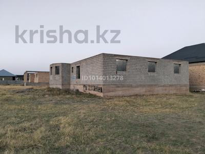 Отдельный дом · 4 комнаты · 200 м² · 8 сот., мкр Ынтымак-2 62 — Кемертоған 62 за 25 млн ₸ в Шымкенте, Абайский р-н