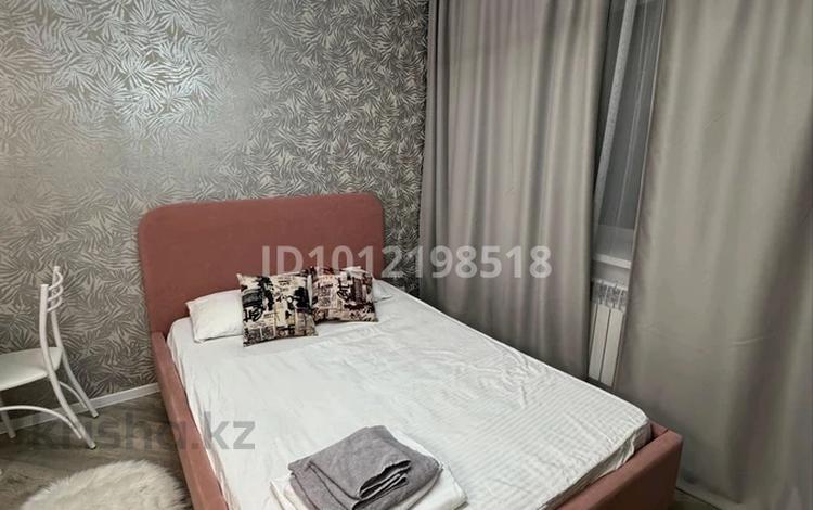 1-комнатная квартира · 25 м², ул. Чокана Валиханова 178 за 12 000 ₸ в Семее, Красный Кордон — фото 2