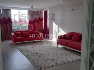 3-бөлмелі пәтер · 220 м² · 2/14 қабат, 39787. SK. 3 3 — 39787. SK 39772. SK, бағасы: 77 млн 〒 в Мерсине