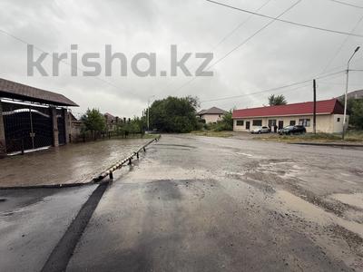Жер телімі · 8 сотық, Карасай батыра, бағасы: 30 млн ₸ в Туздыбастау (Калинино)