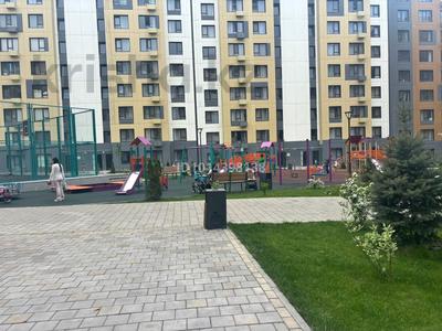 2-бөлмелі пәтер · 50 м² · 1/9 қабат, Райымбек батыра 161Б, бағасы: 39 млн ₸ в 