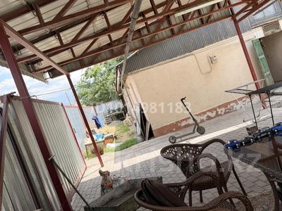 Часть дома · 3 комнаты · 54 м² · 6 сот., Венецианова 25 8 — Федорова за 65 млн ₸ в Алматы, Жетысуский р-н