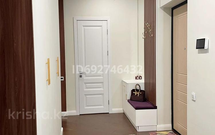 2-комнатная квартира, 68 м², 2/14 этаж, Туркестан за 51.8 млн 〒 в Астане — фото 2