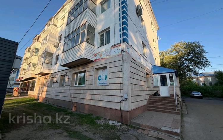 Кеңселер, дүкендер мен бутиктер, сұлулық салондары, медорталықтар мен дәріханалар, білім орталықтары, ойын-сауық · 120 м², бағасы: 60 млн ₸ в Петропавловске — фото 2
