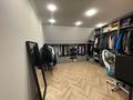 Отдельный дом · 4 комнаты · 400 м², Кабанбай батыра — Максима Зверева за 365 млн ₸ в Алматы, Медеуский р-н — фото 23