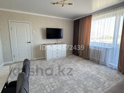 3-бөлмелі пәтер · 64 м² · 6/9 қабат, мкр Юго-Восток, Университетская 11, бағасы: 250 000 〒 в Караганде, Казыбек би р-н
