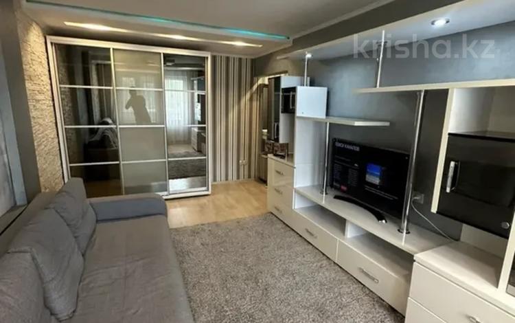1-комнатная квартира · 33 м² · 4/5 этаж, мкр Коктем-1 за ~ 27.5 млн ₸ в Алматы, Бостандыкский р-н — фото 2
