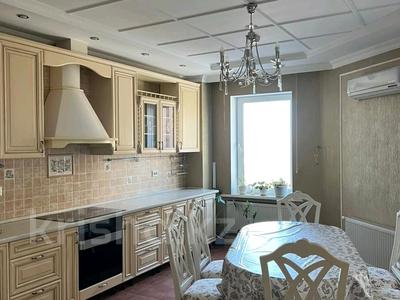3-бөлмелі пәтер · 140 м² · 4 қабат, Ходжанова 76, бағасы: 680 000 ₸ в Алматы, Бостандыкский р-н