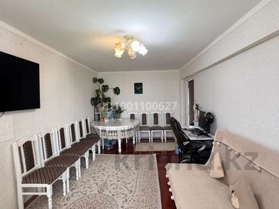 Пәтерлер в Атырауской обл.: 3-бөлмелі пәтер · 78 м² · 2/5 қабат, сырым каженбаева 2 — остановка чехов, бағасы: 27 млн 〒 3-бөлмелі пәтер · 78 м² · 2/5 қабат, сырым каженбаева 2 — остановка чехов, бағасы: 27 млн 〒 в Атырау